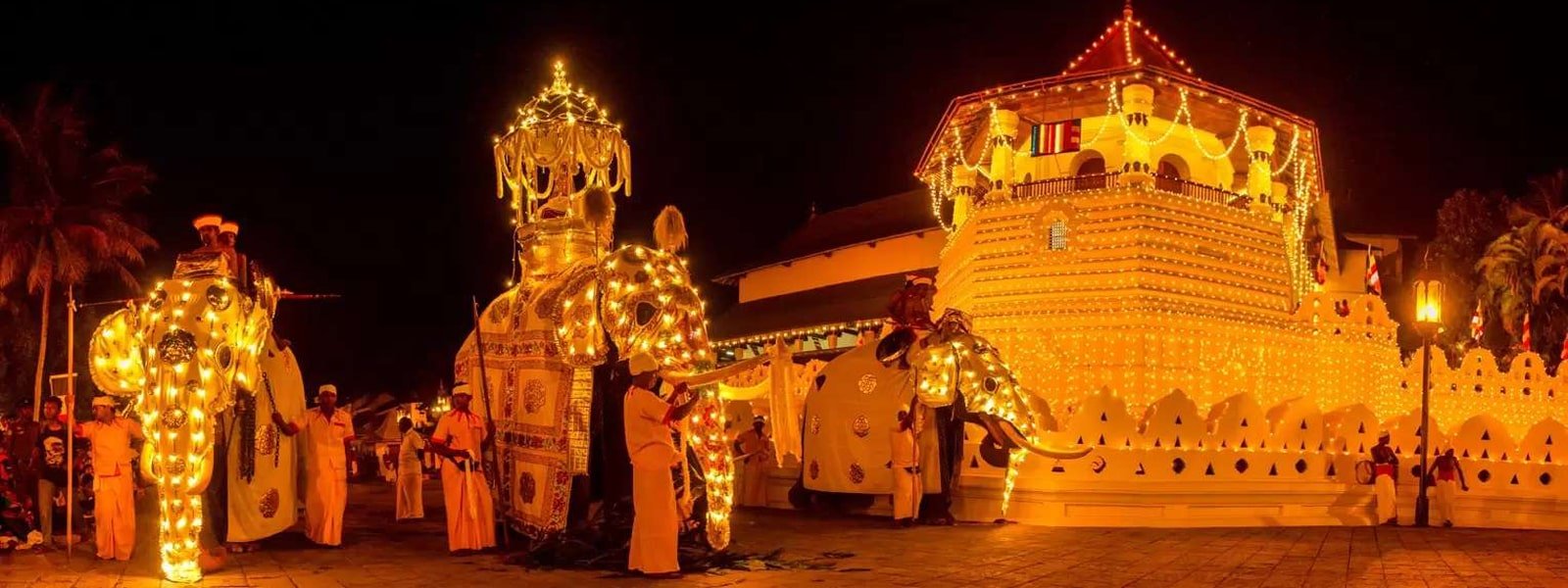Temple of the Tooth in Kandy